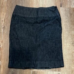 GAP Classic Black Denim Stretch Pencil Skirt Size 1